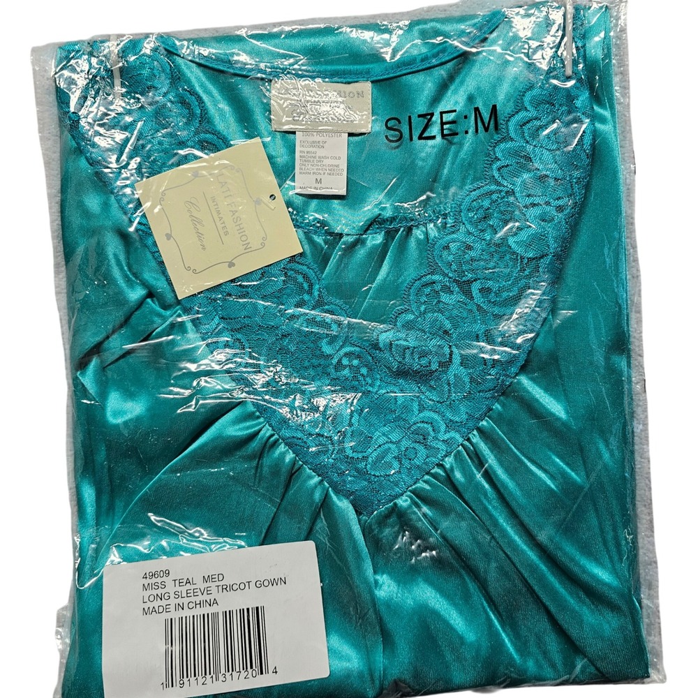 NWT Lati Fashion Intimates Teal Long‎ Sleeve Tricot Gown Lace Trim V-Neck Size M